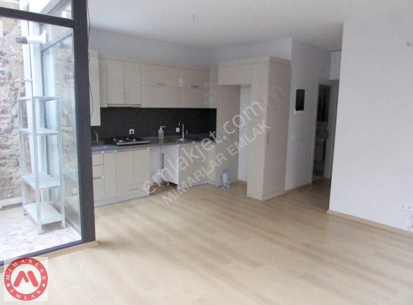 Kadıköy Osmanağa Genç Bina Kombili Müstakil Bahçeli 1+1 Dükkan - Görsel 10