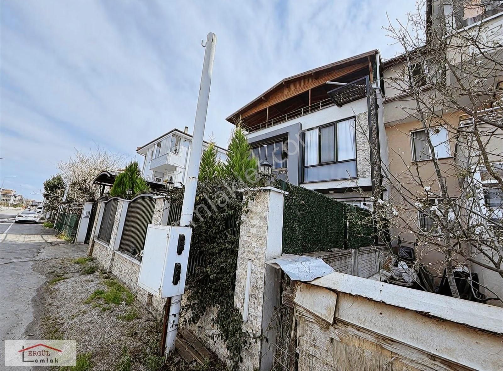 Serdıvan Yazlık Köprübaşı Mah. Lüks Villalar - Görsel 8