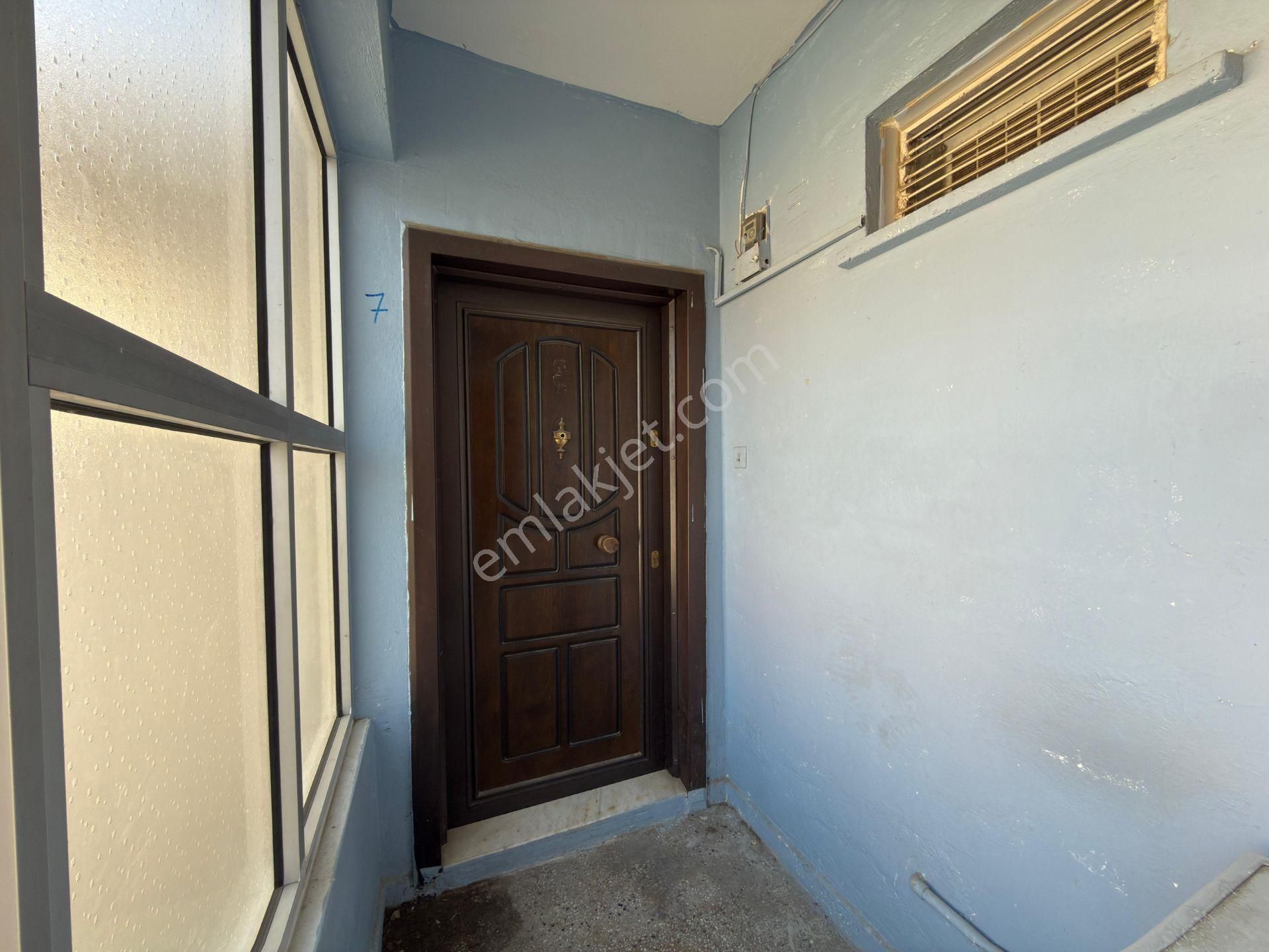 Aclass Emlaktan Kuşadasının Tam Merkezınde Kısmi Manzaralı Yatırımlık Full Eşyalı Fırsat Daire - Görsel 34