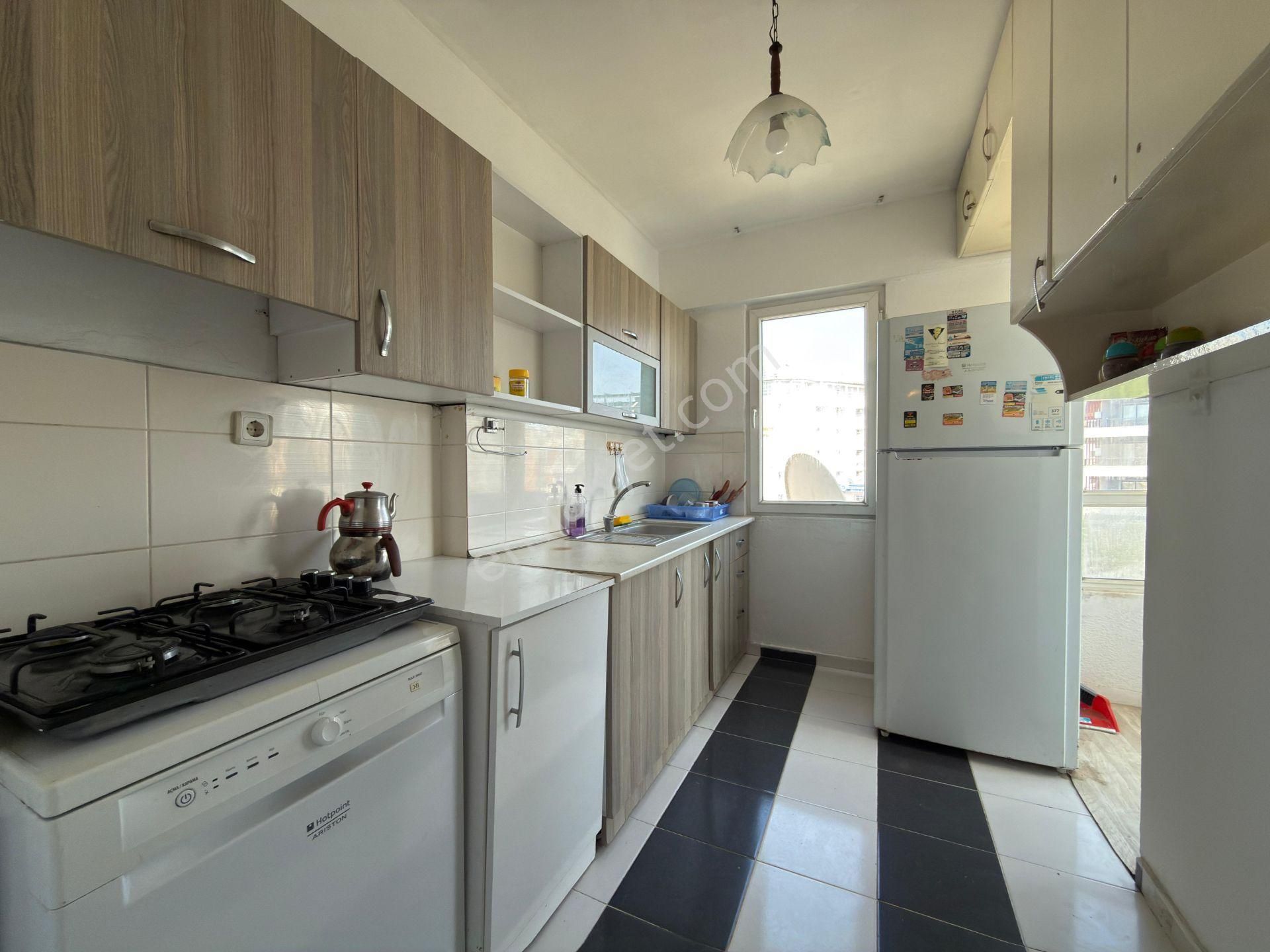 Aclass Emlaktan Kuşadasının Tam Merkezınde Kısmi Manzaralı Yatırımlık Full Eşyalı Fırsat Daire - Görsel 11