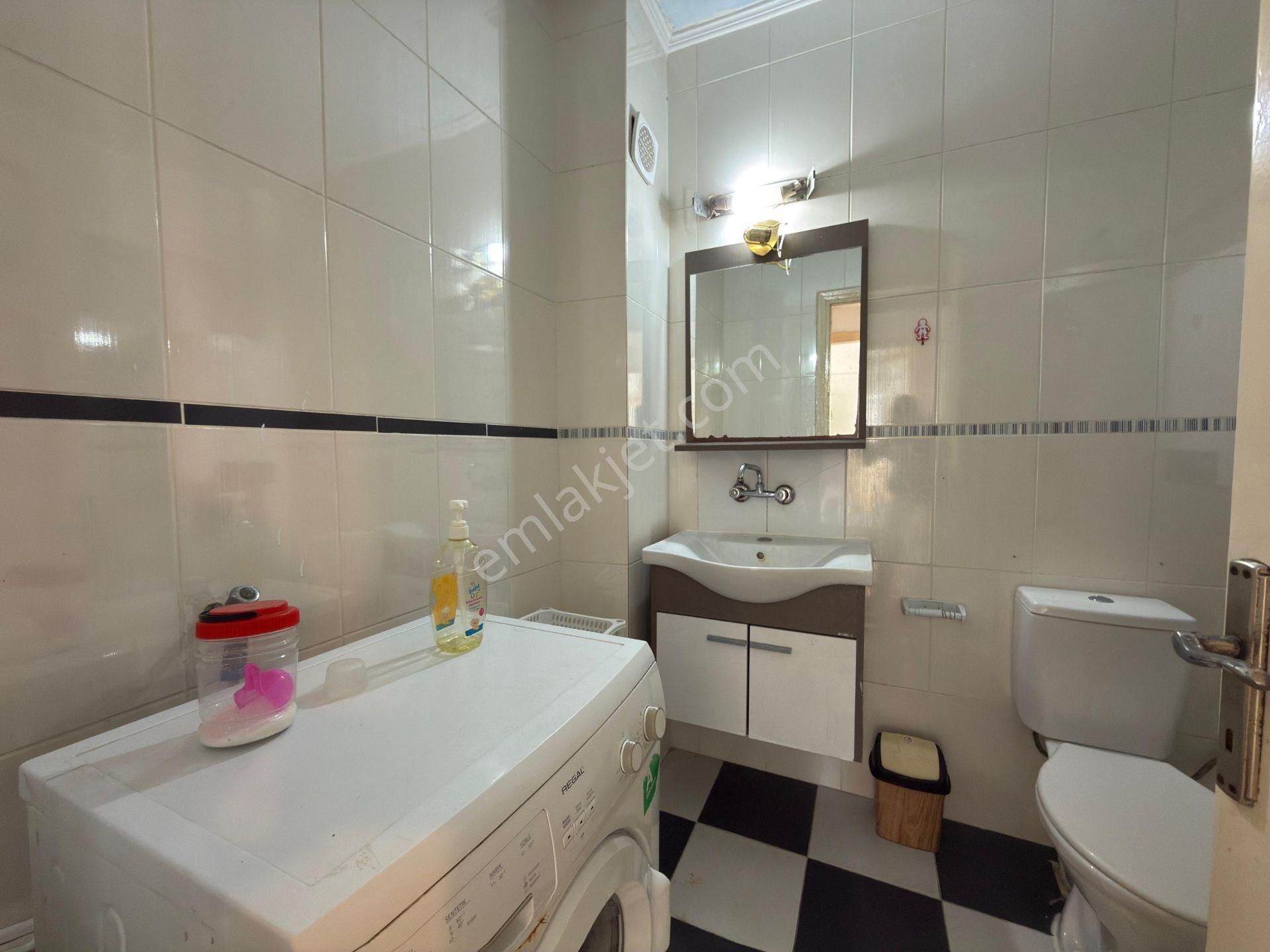 Aclass Emlaktan Kuşadasının Tam Merkezınde Kısmi Manzaralı Yatırımlık Full Eşyalı Fırsat Daire - Görsel 28