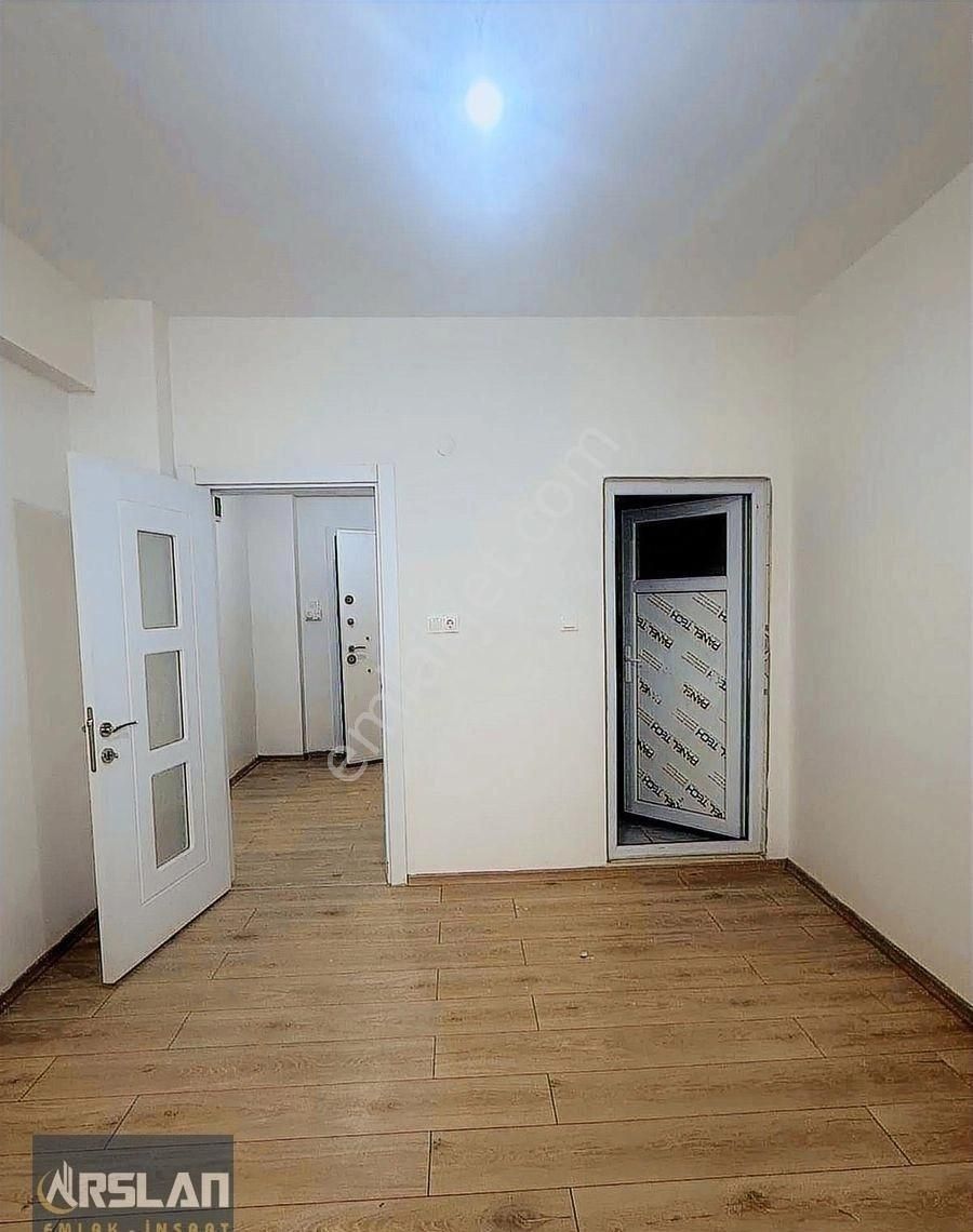 Aslan Eml'tan İnegöl Orhanıye Mahallesı'nde Satılık 2 + 1 Daıre - Görsel 2