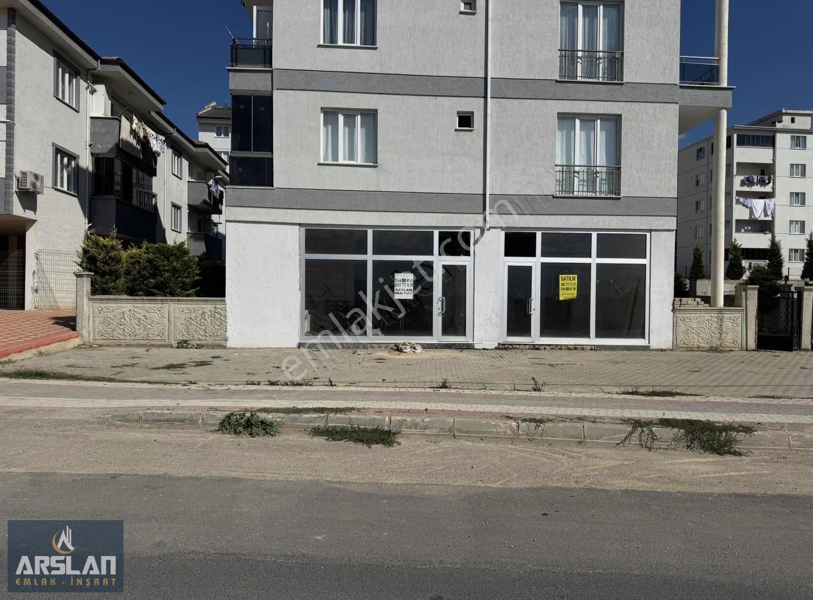 İnegöl Alanyurt Fatih Mah'de, 150m2, Satılık Köşe Başı İş Yeri - Görsel 6