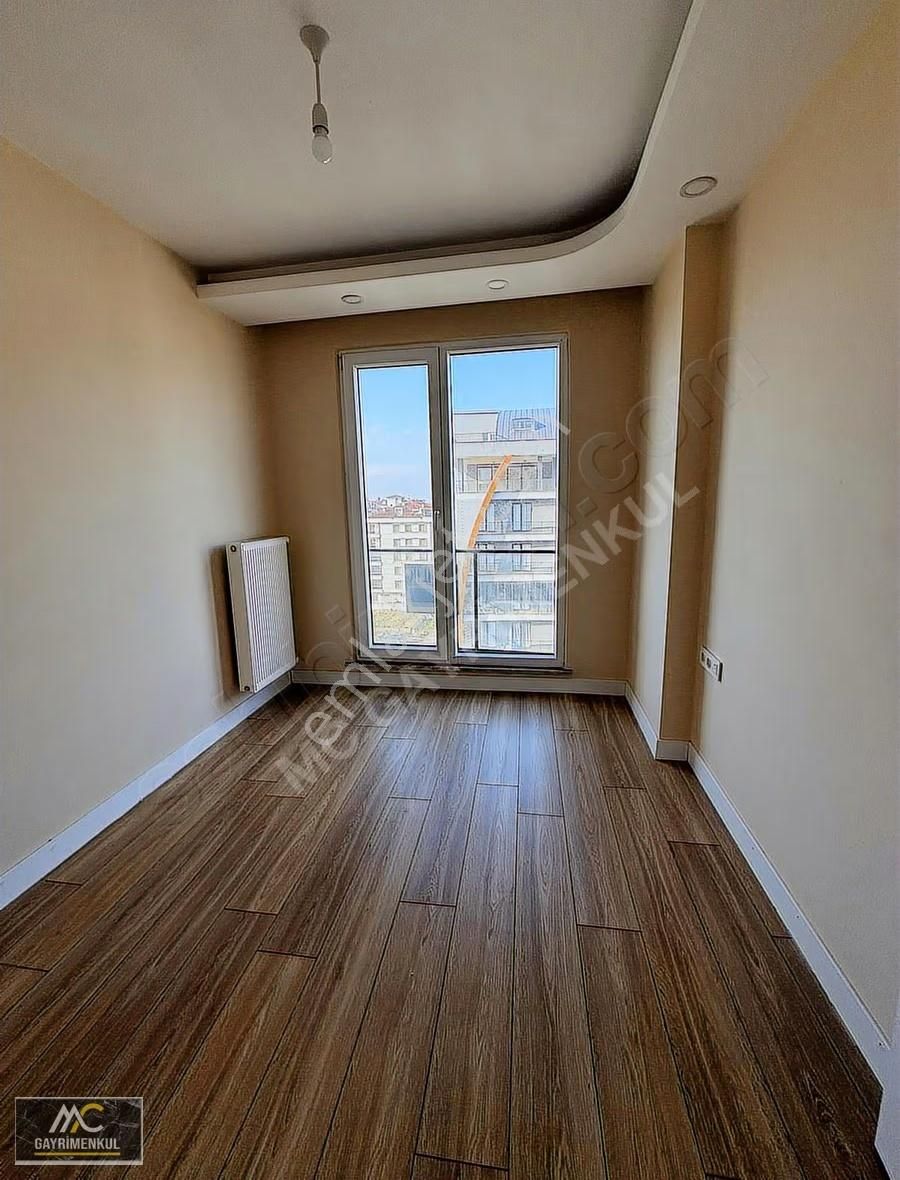 Tepe Country Sitesinde Havuzlu,güvenlikli 3+1 Lüks Daire - Görsel 9