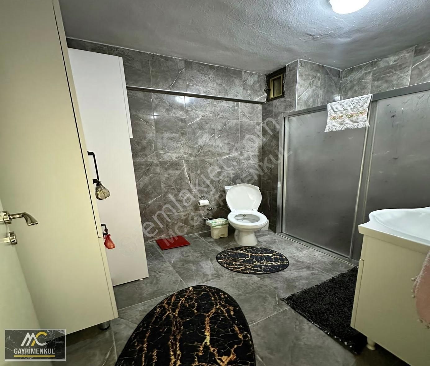 Mc'den G.o.p Mah'de Ön Cephe3+1 140m²merkezi Konumda Acilsatılık - Görsel 3