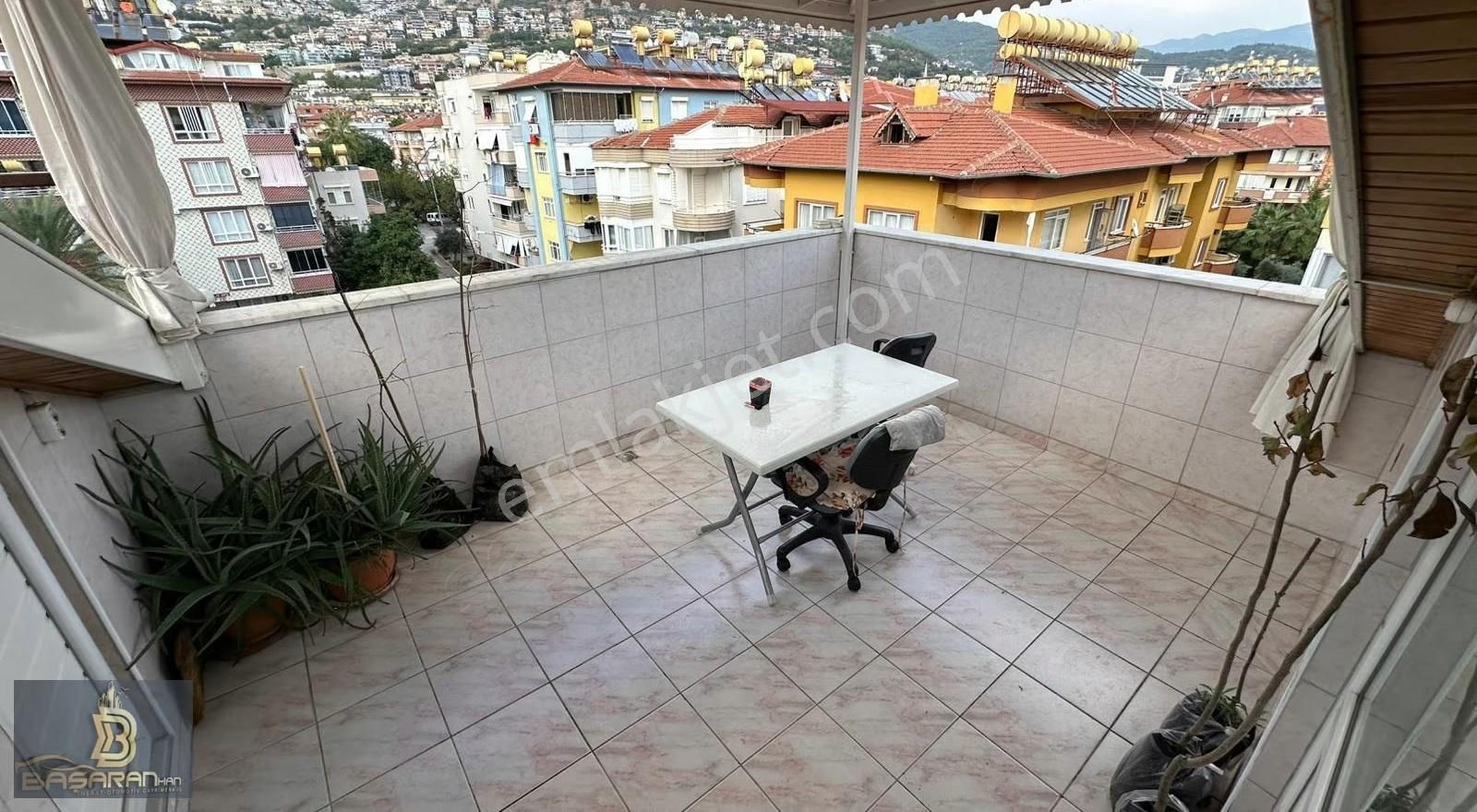 Alanya Merkez Şekerhane Mah. 250m2 5+1 - Görsel 6