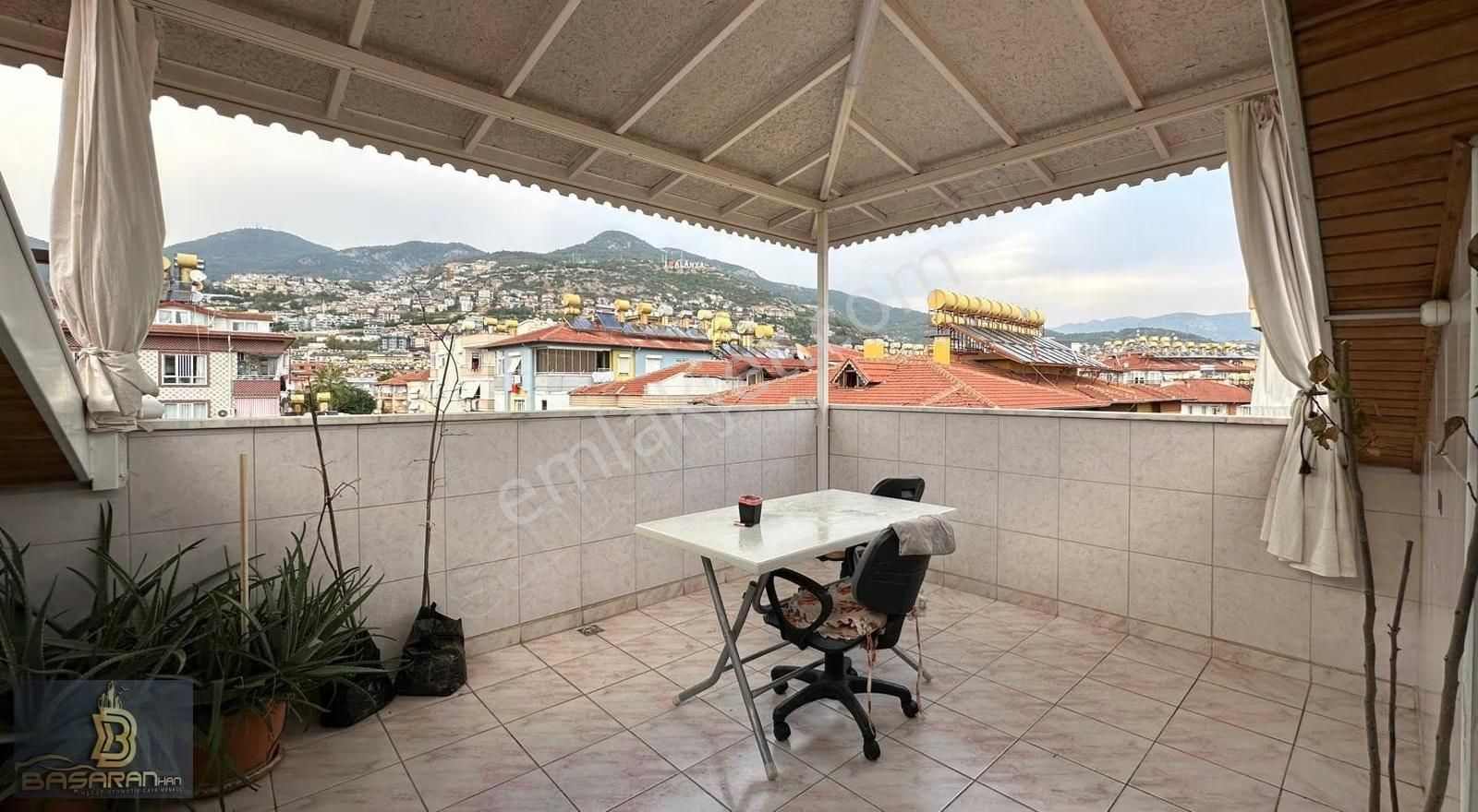 Alanya Merkez Şekerhane Mah. 250m2 5+1 - Görsel 23