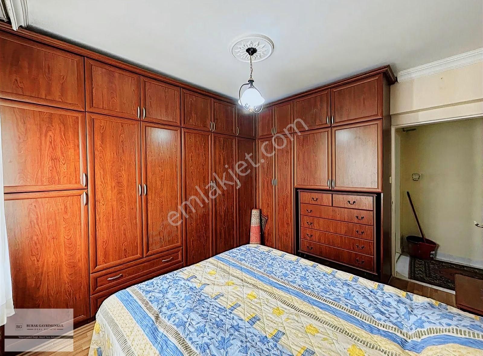 Ara Kat 3+1 135 M2 Merkezi Lokasyon Fırsat - Görsel 11