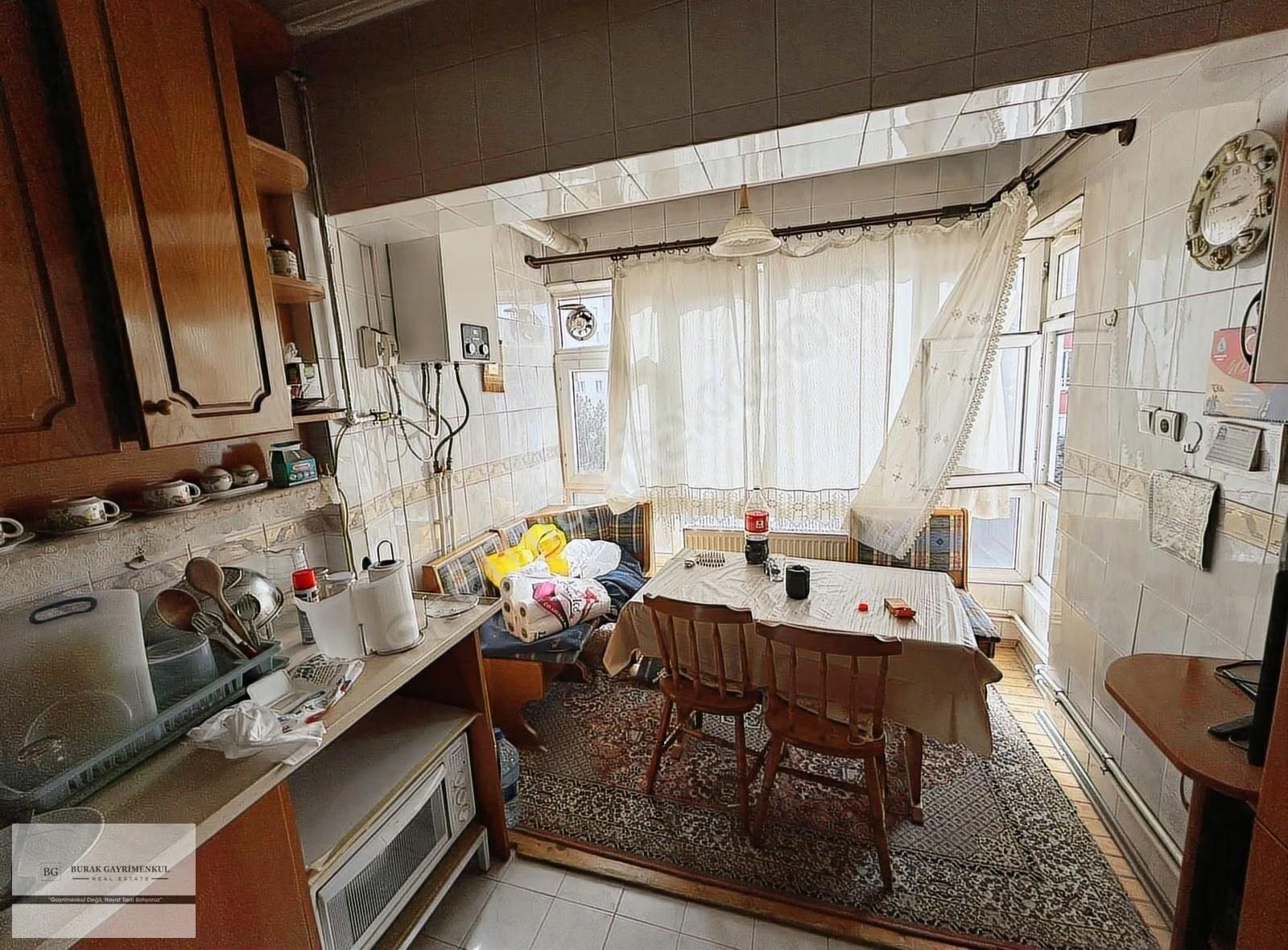 Ara Kat 3+1 135 M2 Merkezi Lokasyon Fırsat - Görsel 6