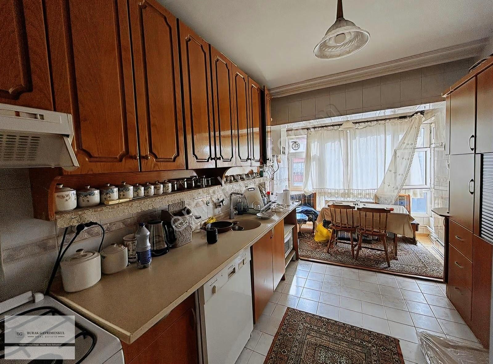 Ara Kat 3+1 135 M2 Merkezi Lokasyon Fırsat - Görsel 14