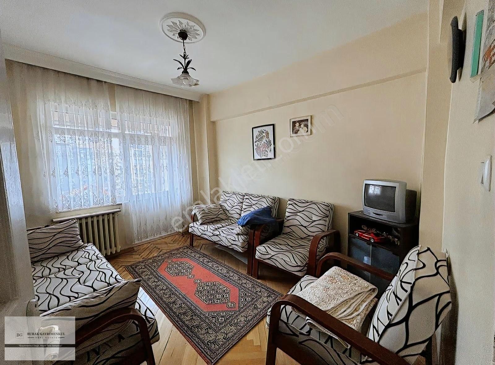 Ara Kat 3+1 135 M2 Merkezi Lokasyon Fırsat - Görsel 5