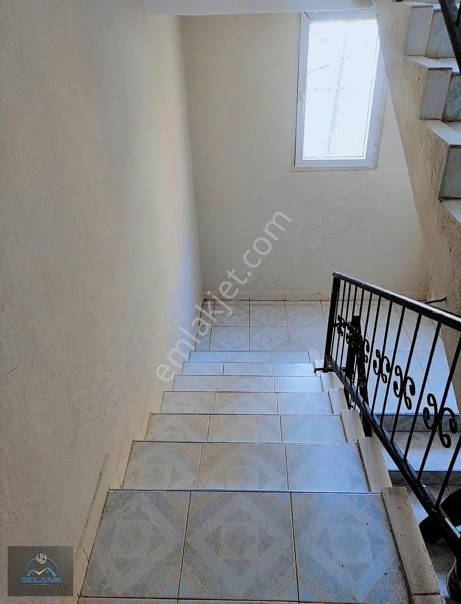 Yeşilyurt Mah. Satılık 4 Katlı Müstakil Ev - Görsel 9