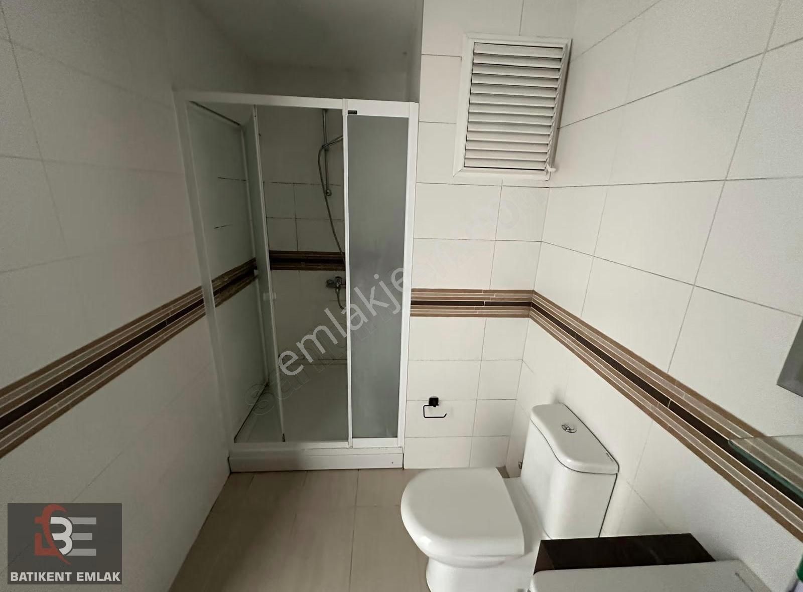 Batıkent Emlak'tan Canlı Güvenlikli Sitede Giriş Kat Daire - Görsel 32