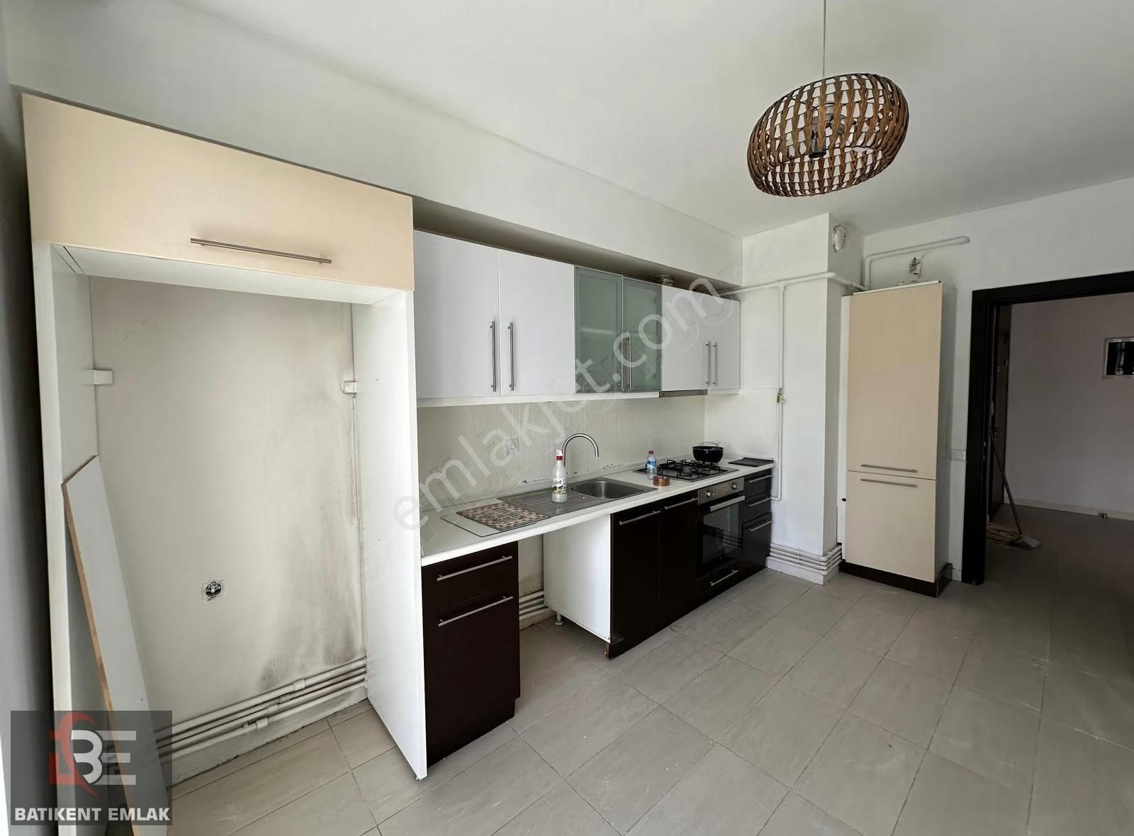 Batıkent Emlak'tan Canlı Güvenlikli Sitede Giriş Kat Daire - Görsel 22