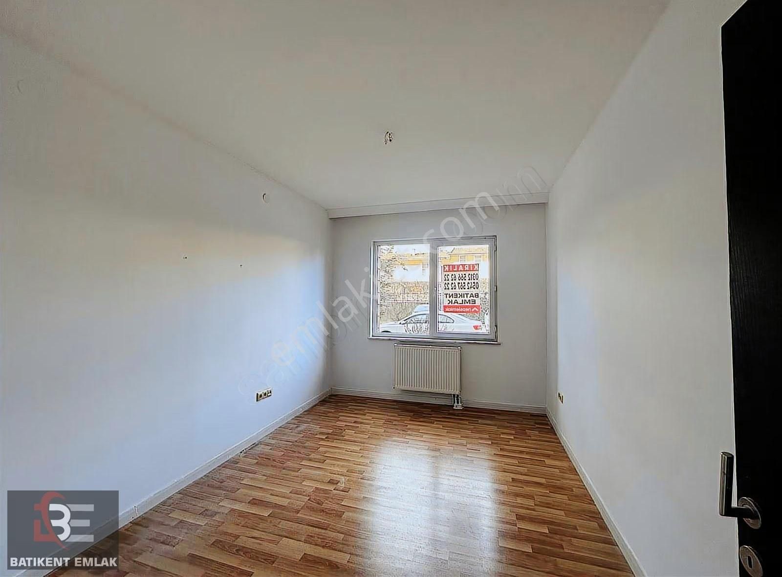 Batıkent Emlak'tan Canlı Güvenlikli Sitede Giriş Kat Daire - Görsel 13