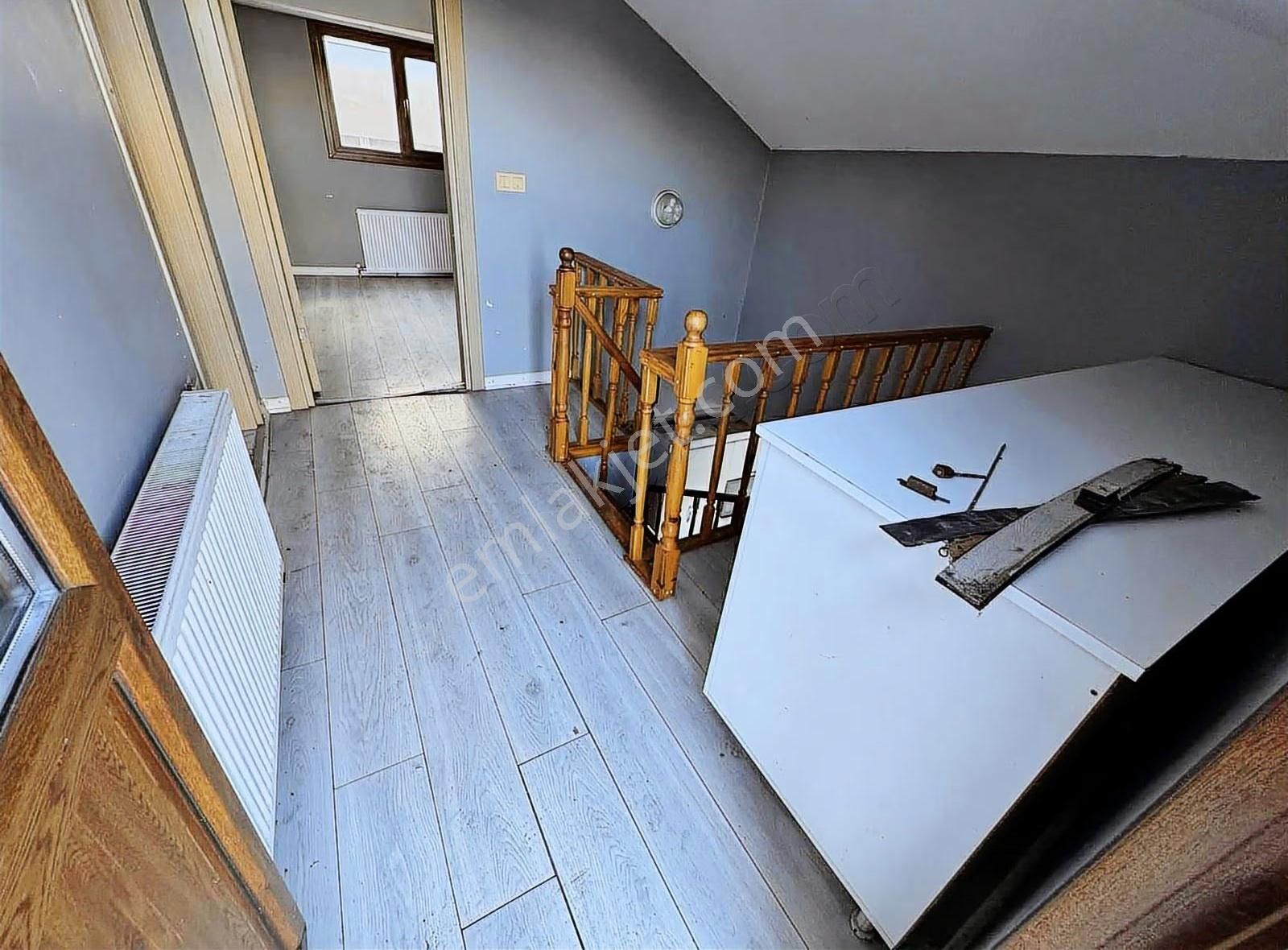 Sancaktepe Kemaltürkler Mah Satılık 4+1 Üst Dublex İskanlı - Görsel 32