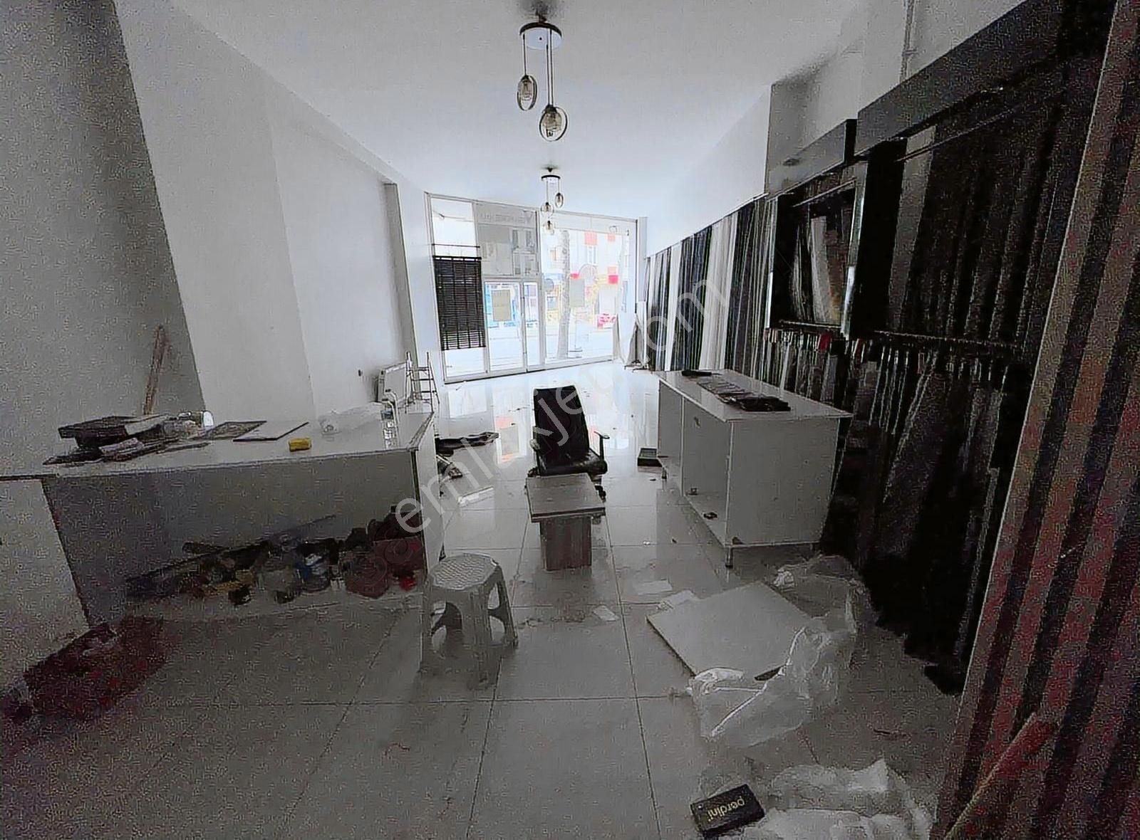 Sancaktepe Atatürk Mah Uysal Caddesi Üzeri 200m2 Bodrumlu Dükkan - Görsel 11