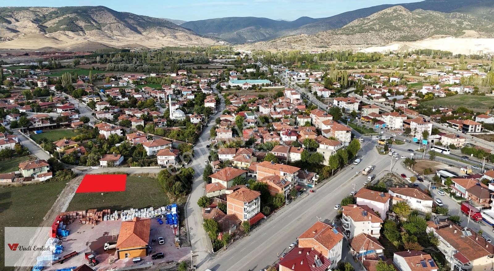 Vadi Emlak'tan Çevliklerde Uygun Fiyatlı Satılık Köşe Parsel - Görsel 10