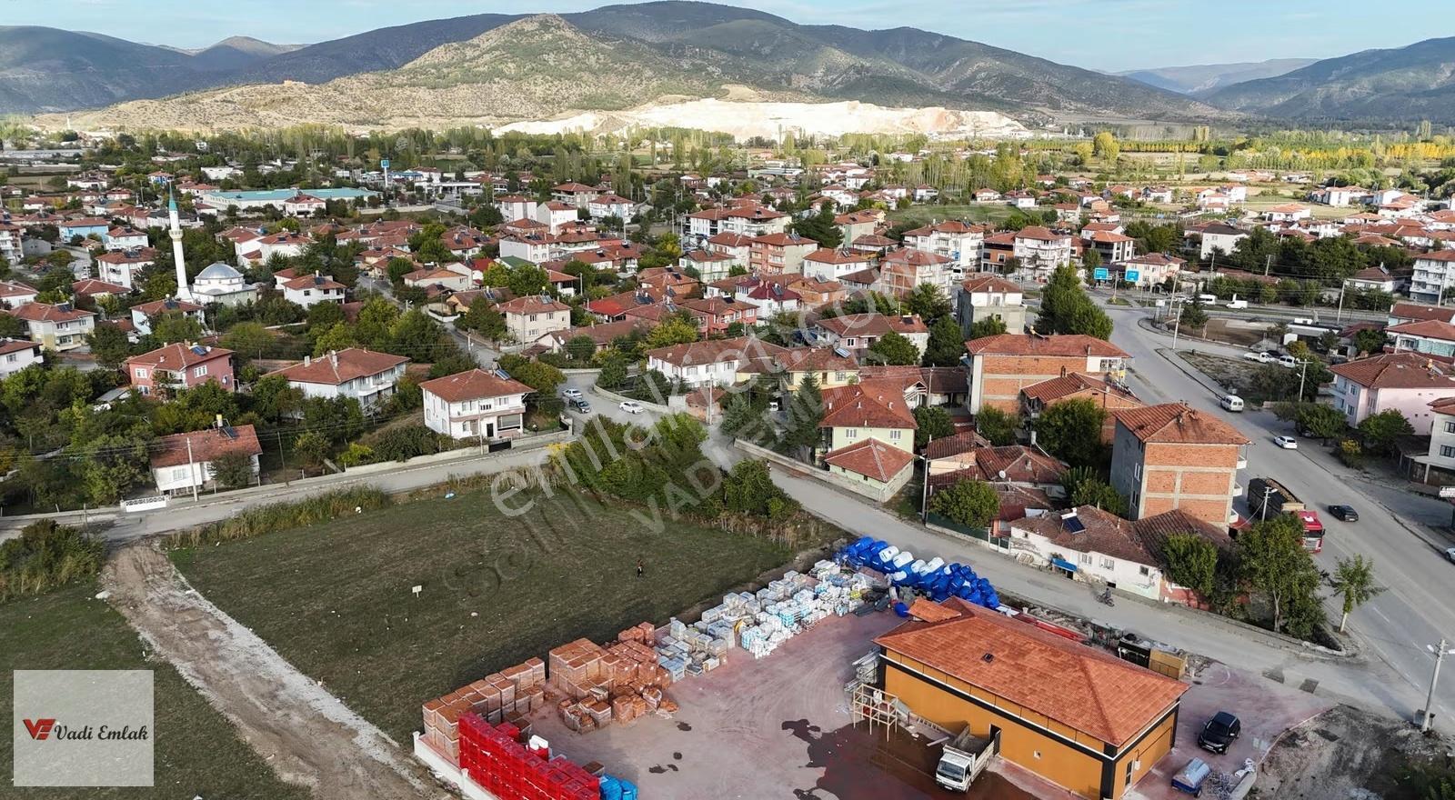 Vadi Emlak'tan Çevliklerde Uygun Fiyatlı Satılık Köşe Parsel - Görsel 13