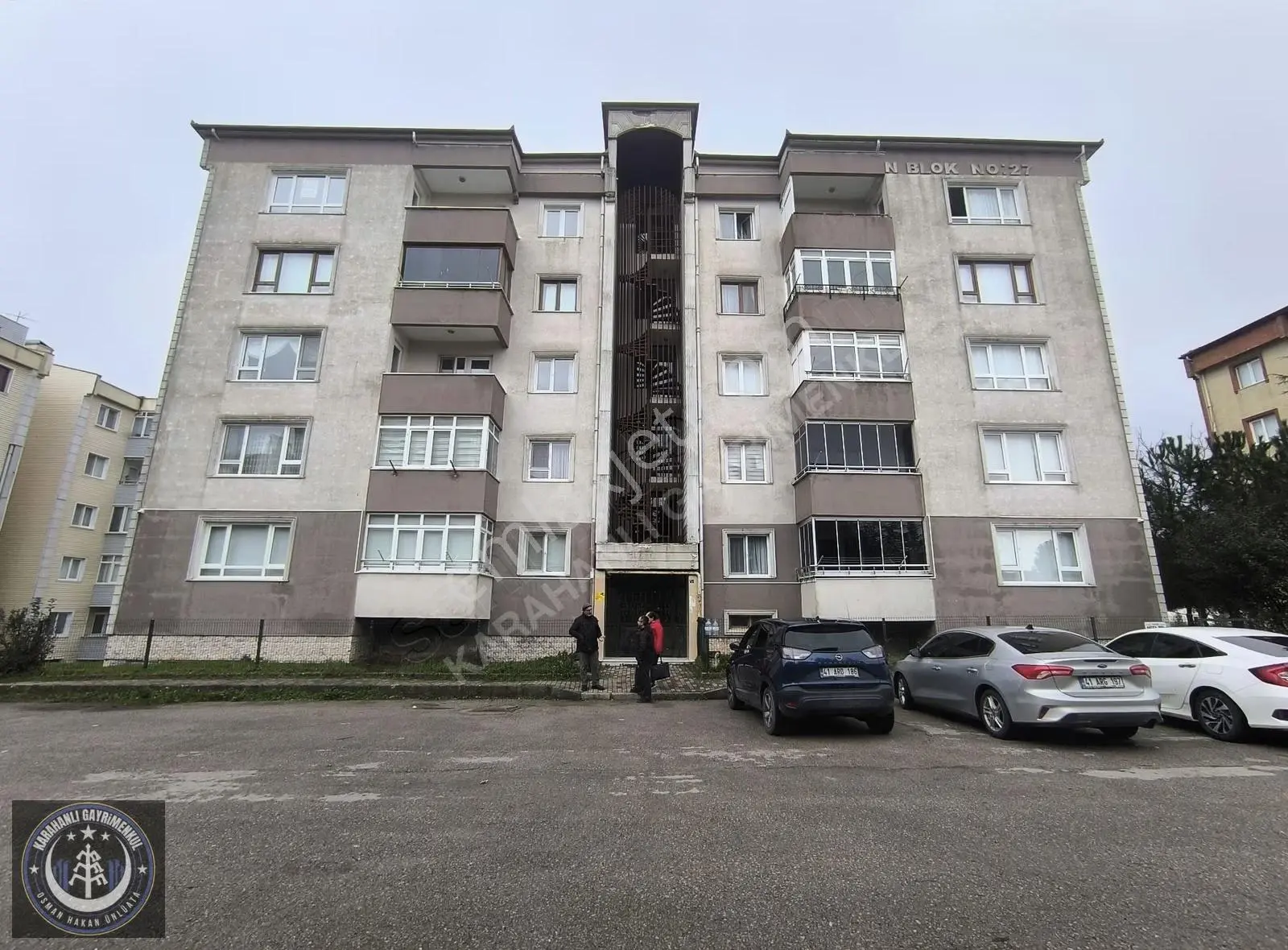 Körfez İlimtepe'de Satılık 3+1 Daire (güney Cephe)