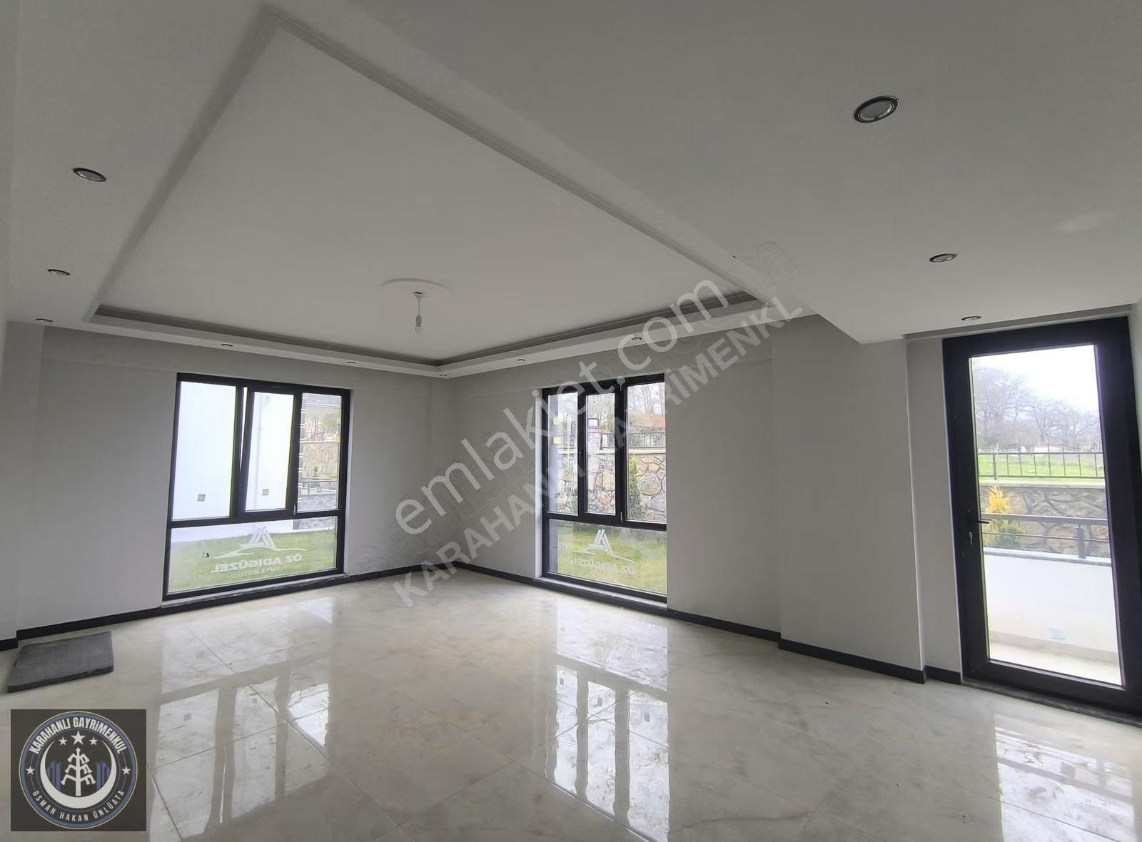 Karahanlı'dan Lüks Site İçi Daire - Görsel 10