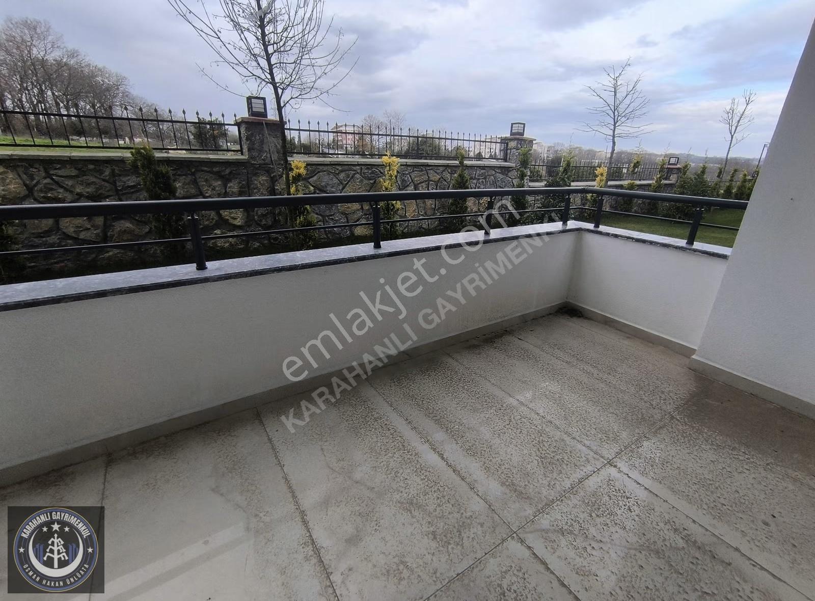 Karahanlı'dan Lüks Site İçi Daire - Görsel 3