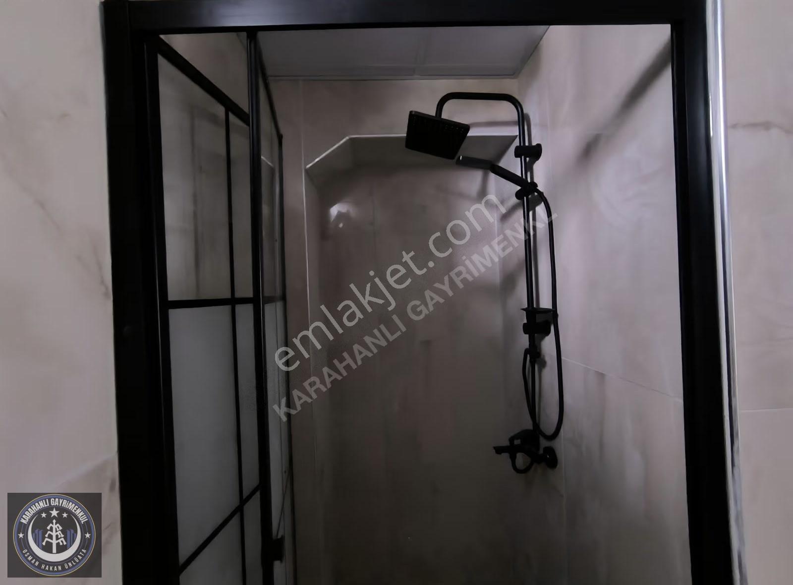 Karahanlı'dan Lüks Site İçi Daire - Görsel 18