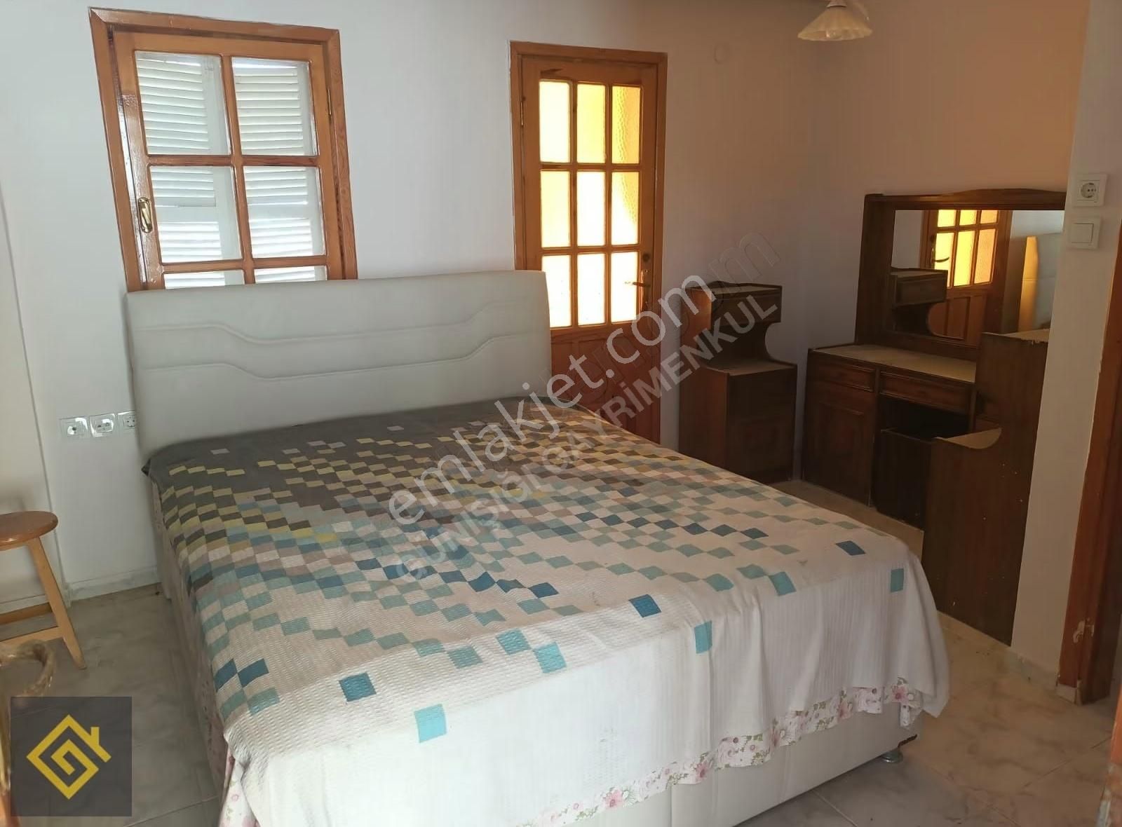 Satılık 3+1 180m2 Villa Detaylar İçin Gsm - Görsel 4