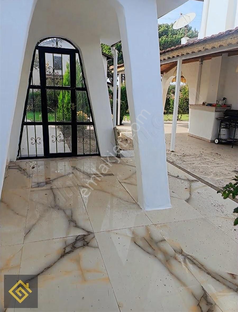 Plaja 300mt İlk Site336 Mt. Arsa İçinde Tek Müstakil Doğalgazlı - Görsel 26