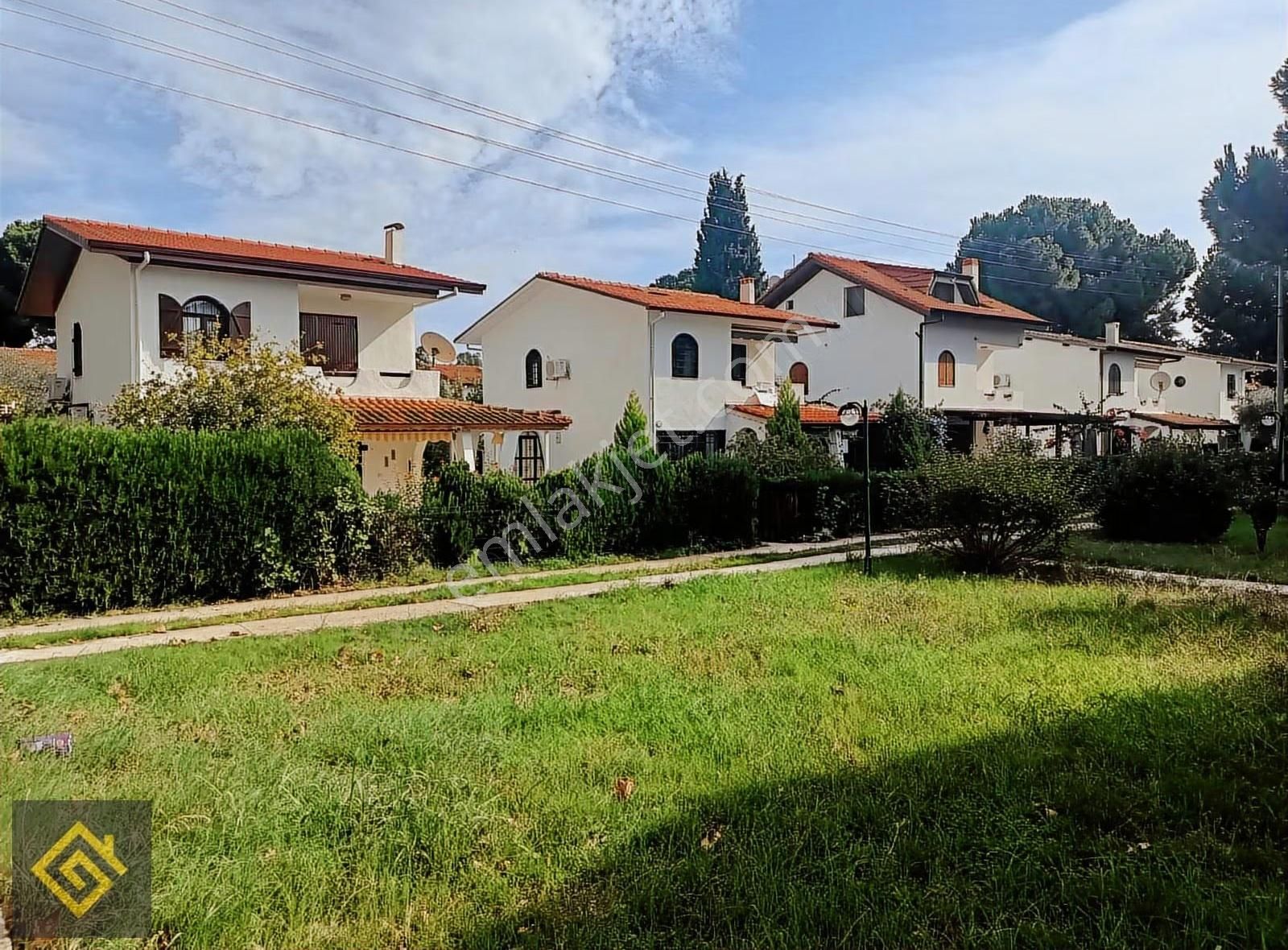 Plaja 300mt İlk Site336 Mt. Arsa İçinde Tek Müstakil Doğalgazlı - Görsel 6