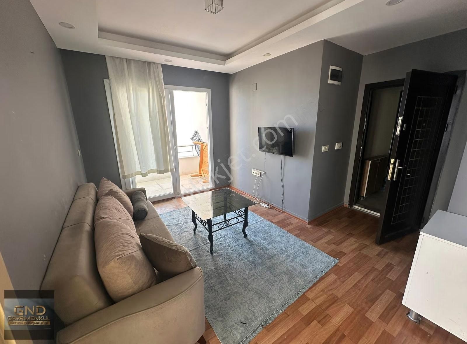 Gnd'den Üni Caddesi Migros Civ.lüks Eşyal Üç Cepheli 1+1 Kiralık - Görsel 2