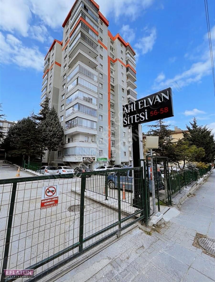 Eflatun Dan Elvan Mahallesinde Ara Kat 3+1 Yapılı Daire