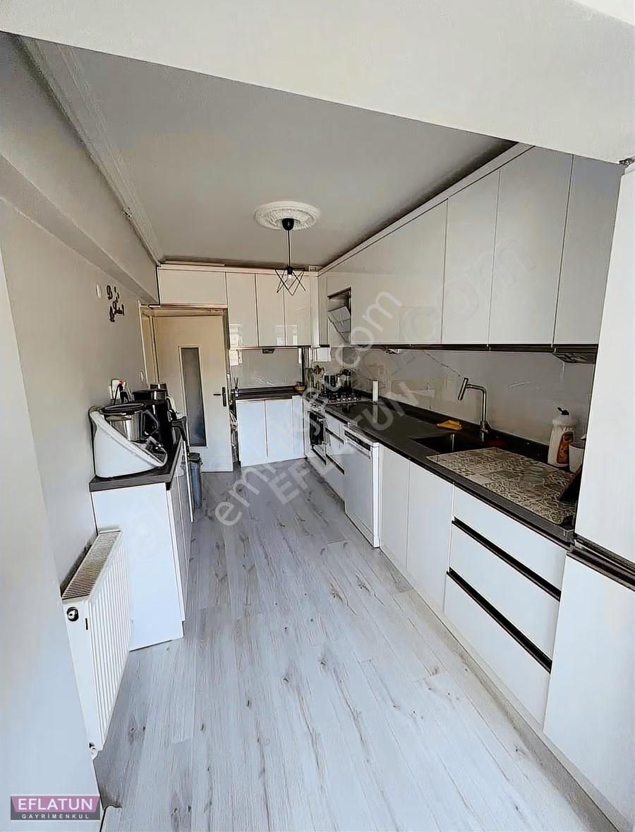 Eflatun Dan Elvan Mahallesinde Ara Kat 3+1 Yapılı Daire - Görsel 27