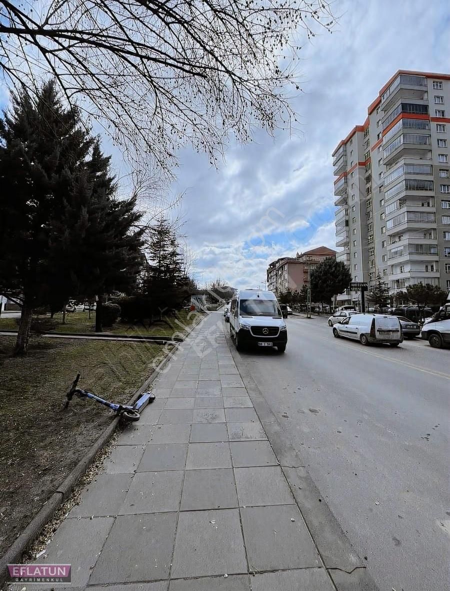 Eflatun Dan Elvan Mahallesinde Ara Kat 3+1 Yapılı Daire - Görsel 32