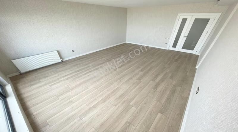 Ovacık Mahallesi Panoramik Manzaralı Teras Balkonlu 180m2 4+1 - Görsel 28