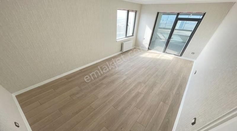 Ovacık Mahallesi Panoramik Manzaralı Teras Balkonlu 180m2 4+1 - Görsel 17