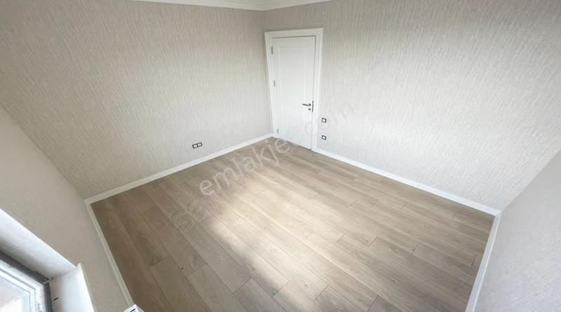 Ovacık Mahallesi Panoramik Manzaralı Teras Balkonlu 180m2 4+1 - Görsel 32