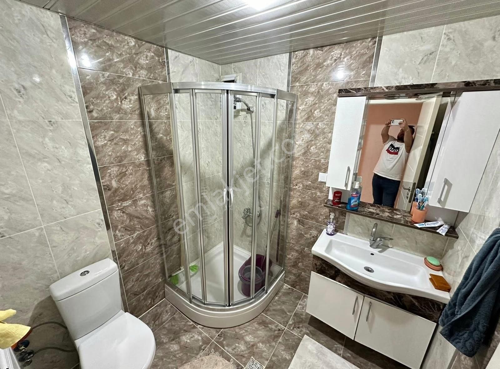 Atapark Cadde Dibi Merkezi Konumlu Giyinme Odalı Ful Yapılı 4+1 - Görsel 16