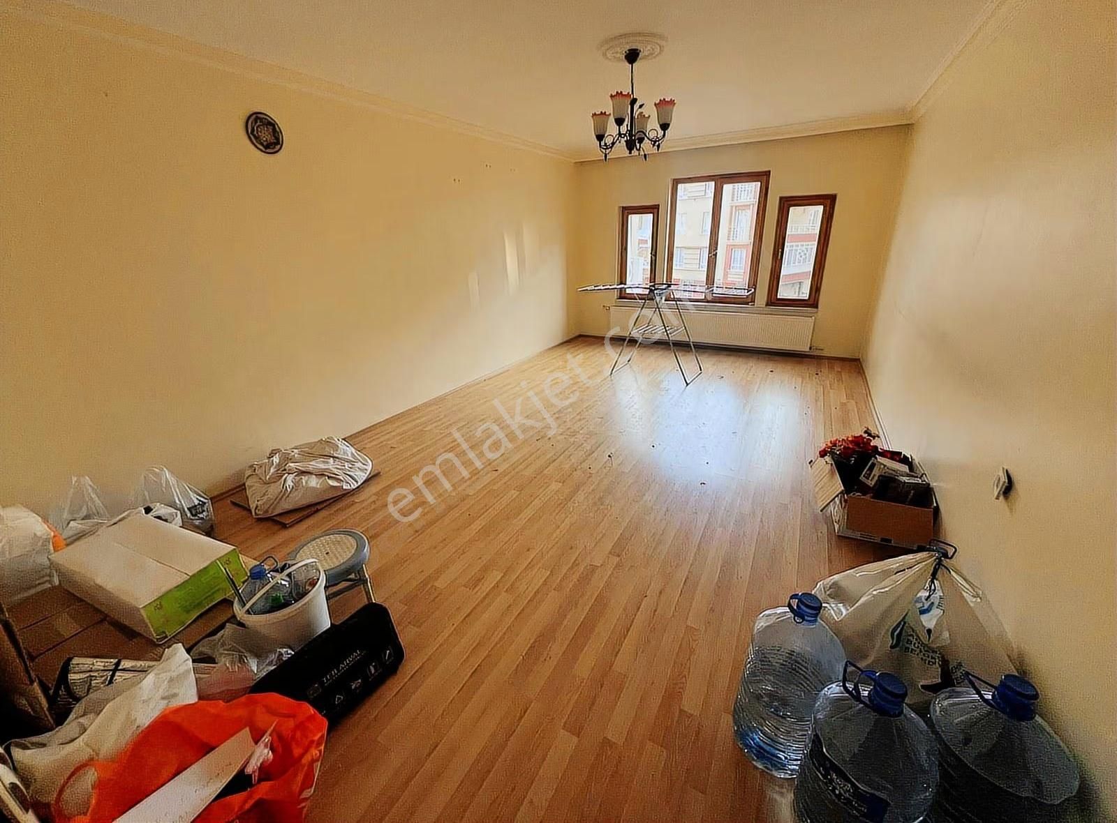 Kanuni Mahallesinde Emsallerinin Altında Yapılı 3+1 Kupon Daire - Görsel 15