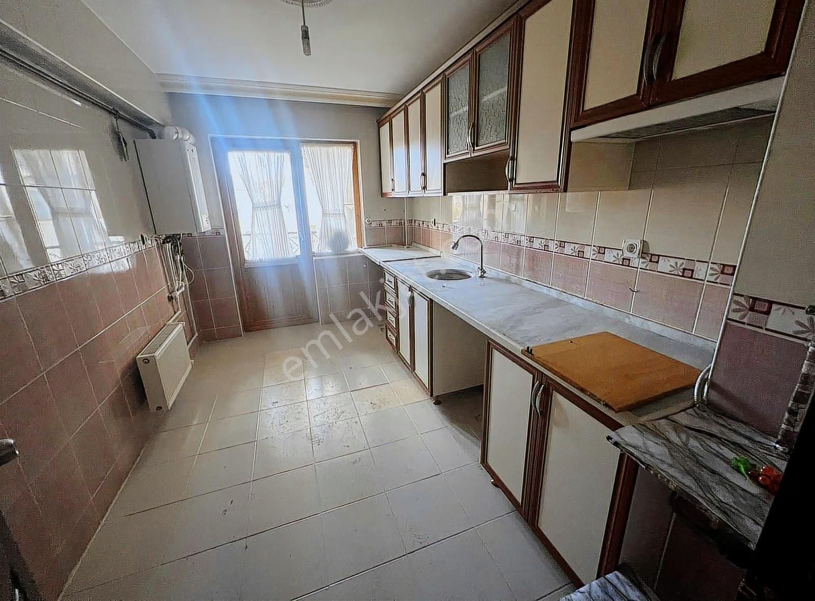 Kanuni Mahallesinde Emsallerinin Altında Yapılı 3+1 Kupon Daire - Görsel 19