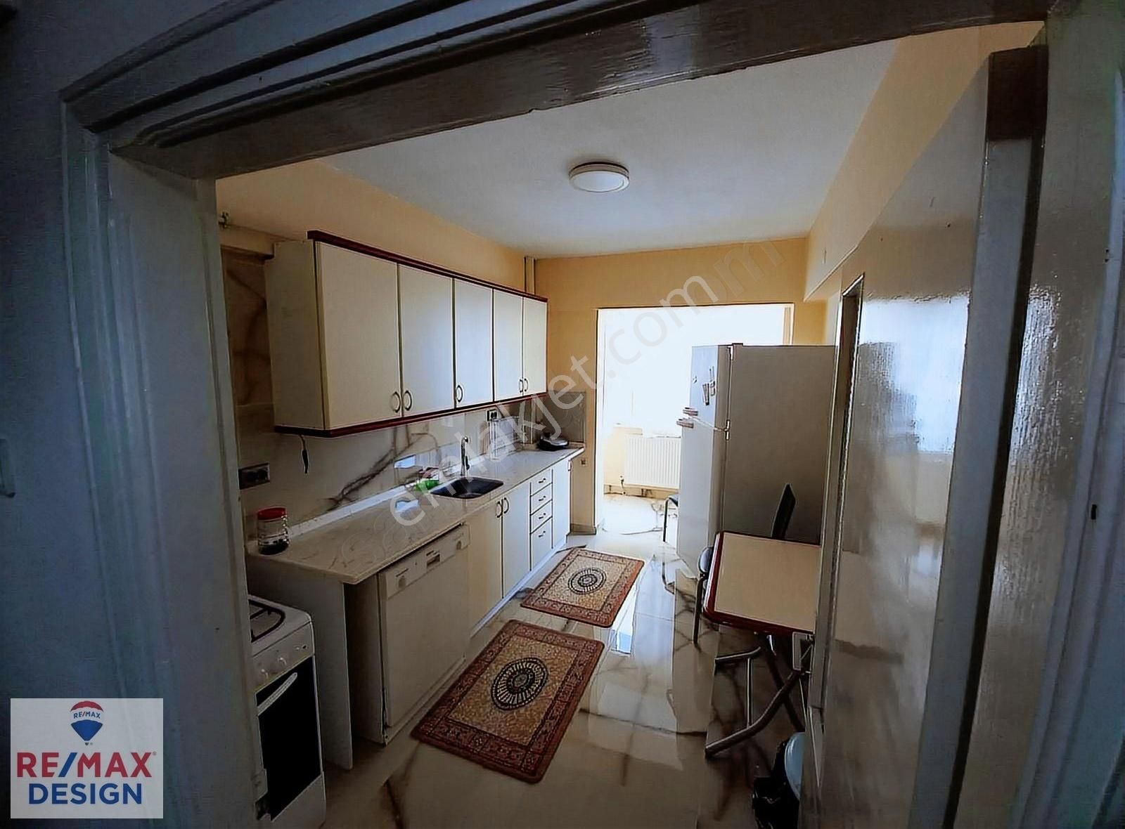 Remax Desıgn Erenler Pınar Sıt.eşyalı Kiralık 3+1 Daire - Görsel 17