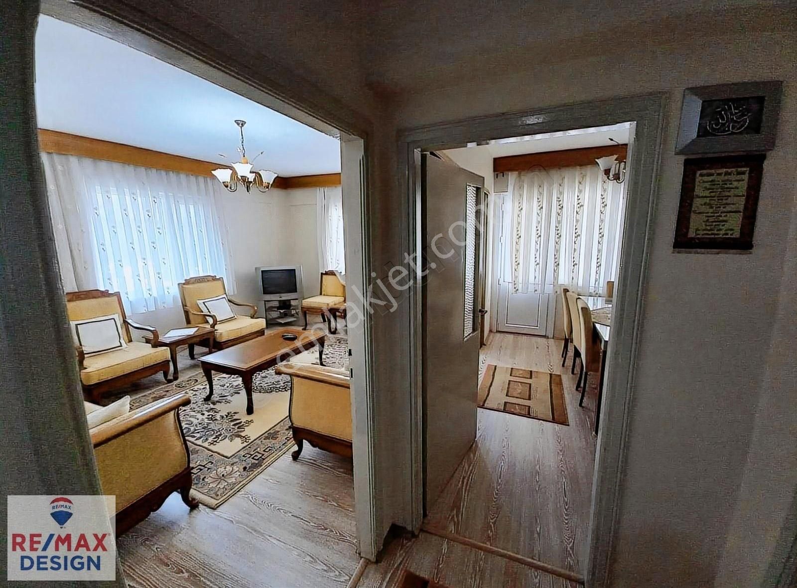 Remax Desıgn Erenler Pınar Sıt.eşyalı Kiralık 3+1 Daire - Görsel 3