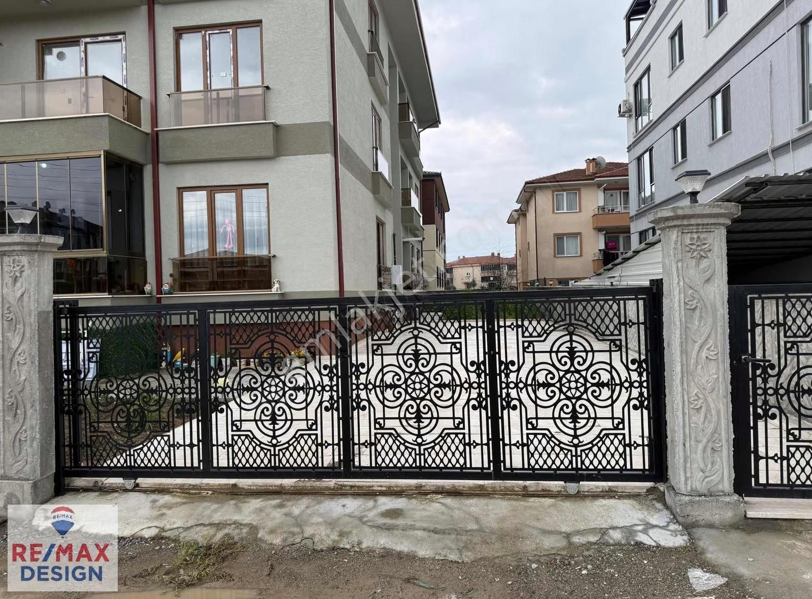 Erenler Yeşiltepe Mah. Yeni Daire 2+1 Satılık Remax Desıgn - Görsel 7
