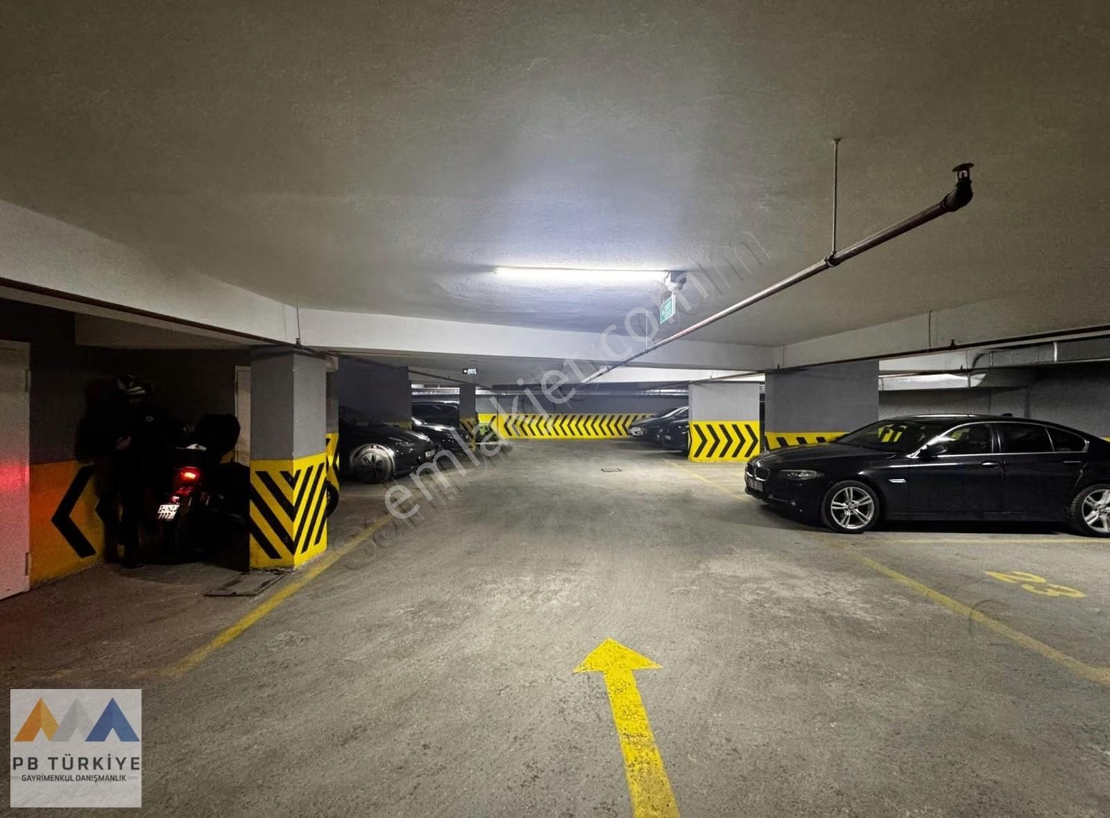 Caddebostan Ckm'ye Komşu 2 Yıllık Bina'da 1+1 Daire!! - Görsel 11