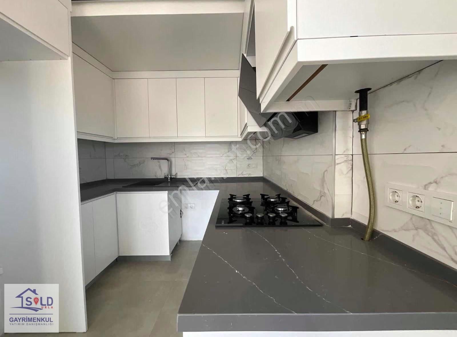 Urla Yaka Mah 2+2 Deniz Manzaralı Teraslı Dubleks Satılık Daire - Görsel 11