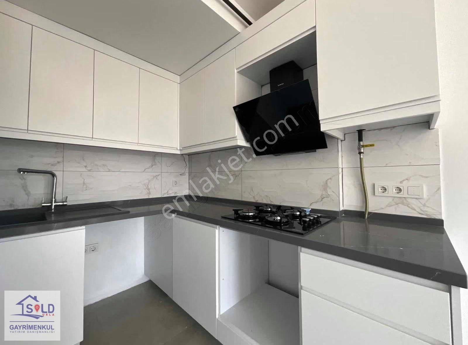 Urla Yaka Mah 2+2 Deniz Manzaralı Teraslı Dubleks Satılık Daire - Görsel 8