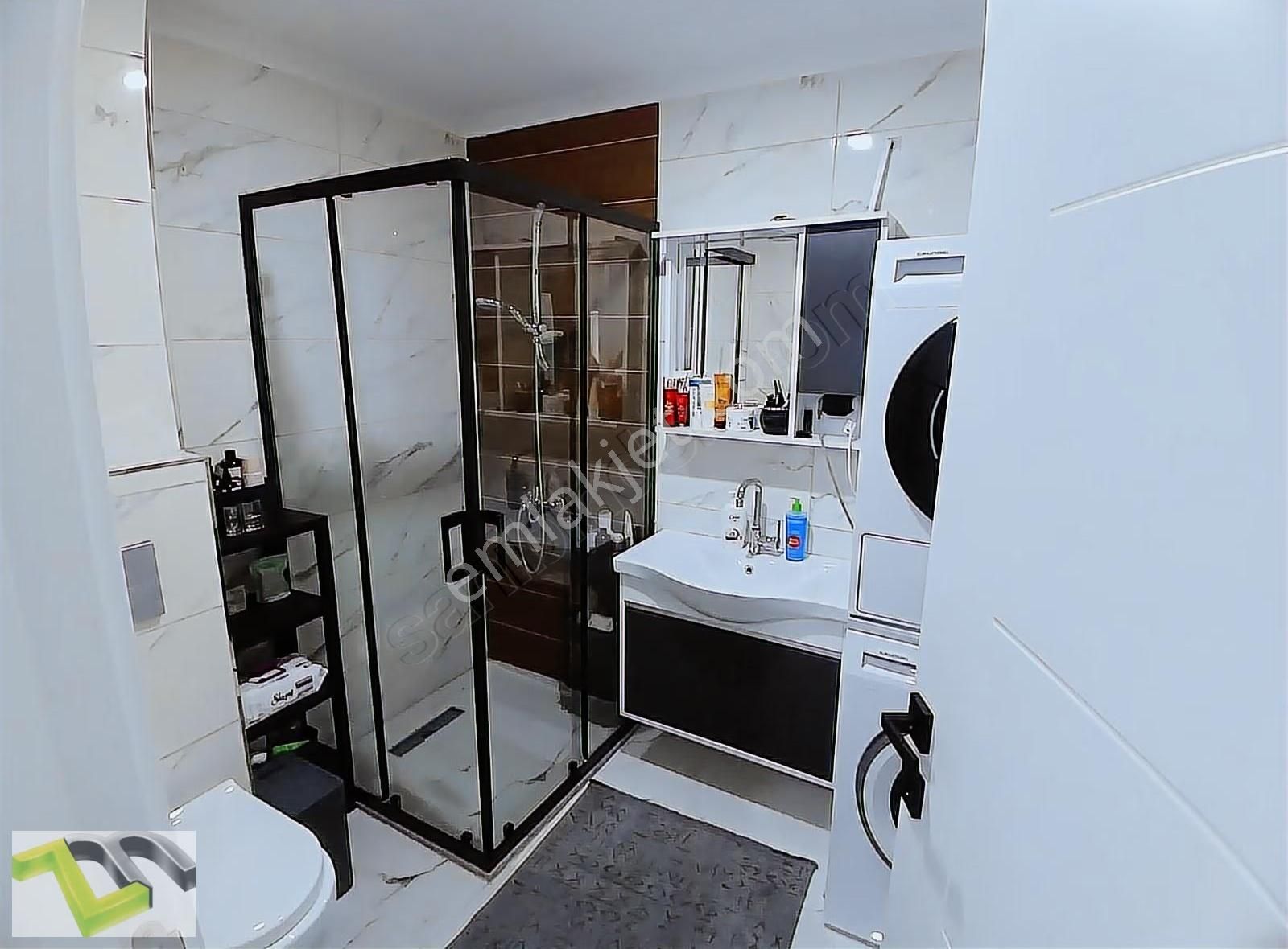 Metroya Yakın Satılık 4+2 Çatı Dublex 2 Bölünmüş - Görsel 5