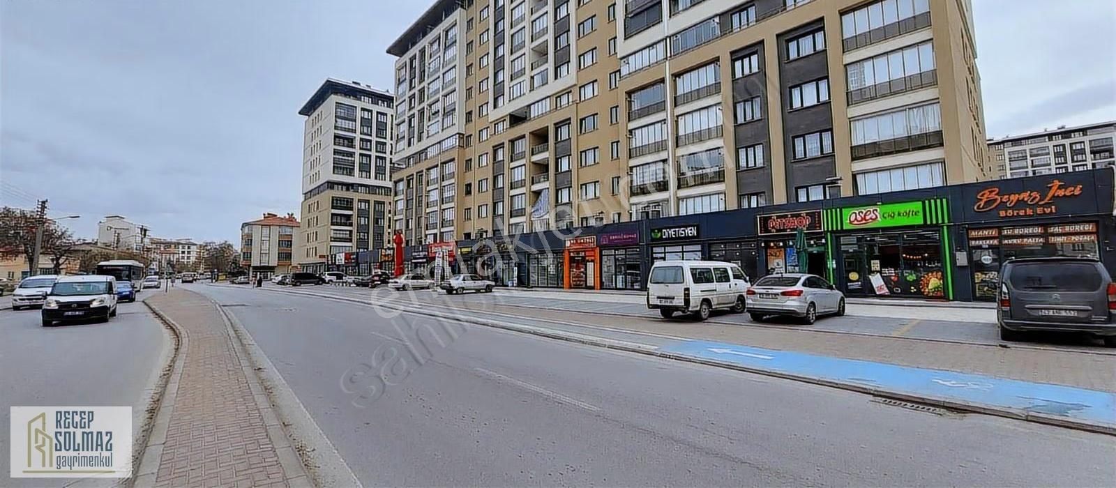 Uluirmak Evlerınde Satılık 57 M² Dukkan - Görsel 3