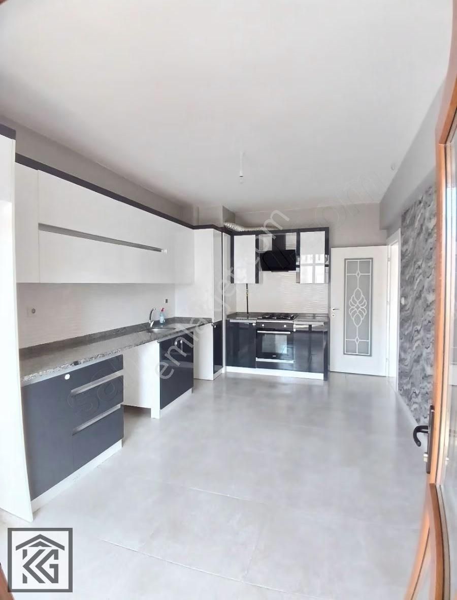 Kocalardan Ulubatlıhasan Mahallesi İl Jandarma Arakat Geniş 3+1 - Görsel 7