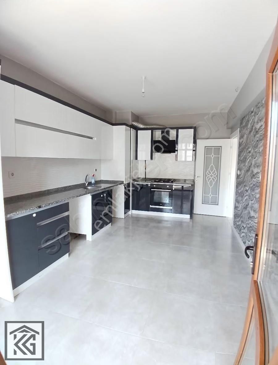 Kocalardan Ulubatlıhasan Mahallesi İl Jandarma Arakat Geniş 3+1 - Görsel 14